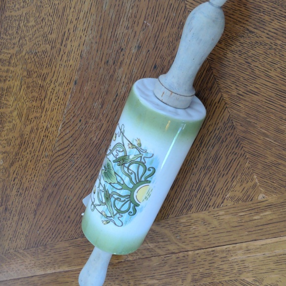 Vintage Art Nouveau Ceramic Rolling Pin - Picture 4 of 9